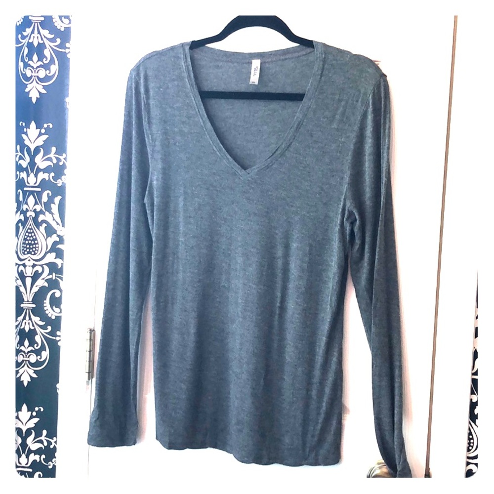 Gray long-sleeved top